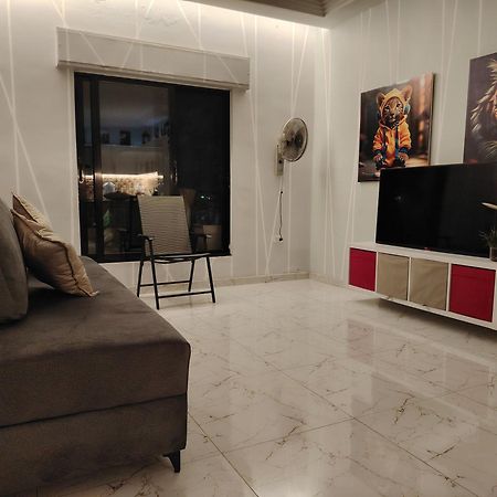 Abu Alzoz Home سكن مشترك 암만 외부 사진